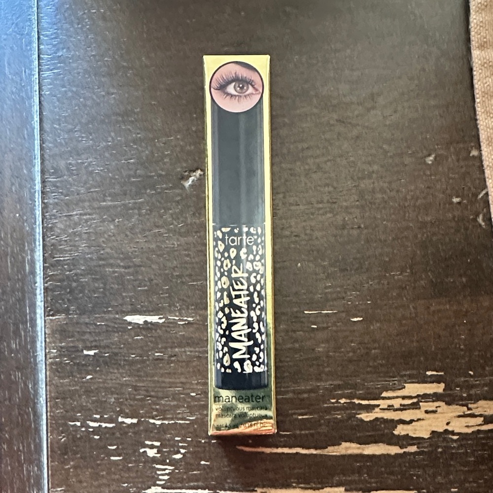 Tarte Maneater Volumizing Mascara in Black Mini